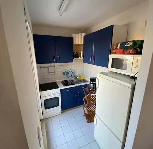 Schoene 2-raumwohnung In *